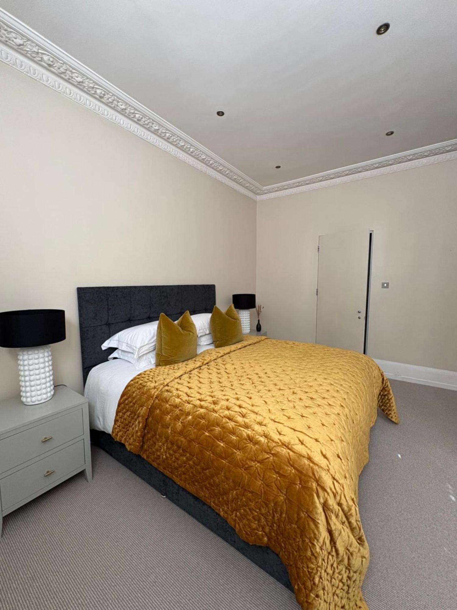 Luxury 2 Bed Flat In Prime Chelsea Location Londres